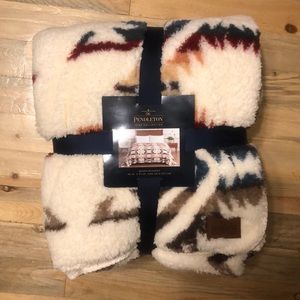 Pendleton Queen Blanket